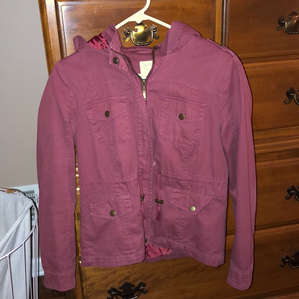 LA hearts jacket